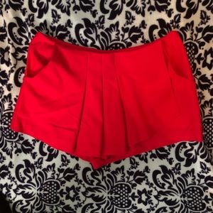 Princess Vera Wang skort